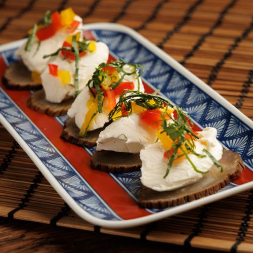 いぶりがっこクリームチーズ