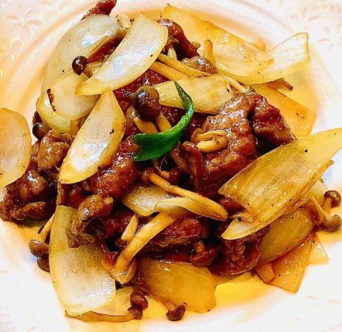 Stir-fried Beef with Black Pepper