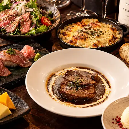 【牛舌盛宴套餐】包含牛肉壽司、牛舌燉菜等7道菜 - 4,500日元