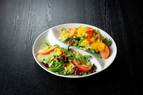 874VegeDORE Salad ~Homemade Raw Dressing with 2 Kinds of Carrots and Green Peppers~