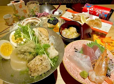 完全個別盛りの塩だしおでん鍋を目の前でぐつぐつ♪お刺身や揚物を含む７品2H飲放6000円！