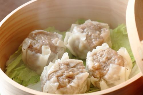 【焼売・小籠包・春巻き】焼売（3個）