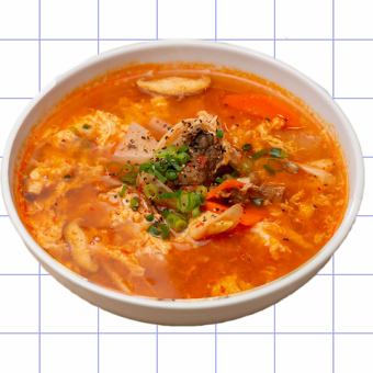 Spicy kalbi soup