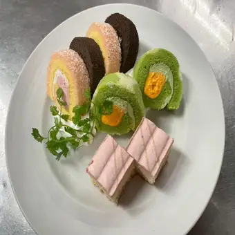 カットケーキ盛り合わせ