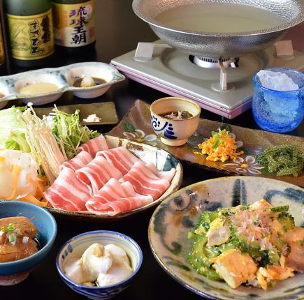 Okinawan cuisine and Agu pork shabu-shabu course 6,200 yen