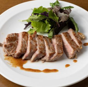 おつまみ牛ステーキ