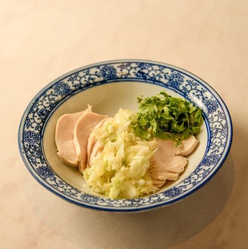 蒸し鶏の葱ソース和え