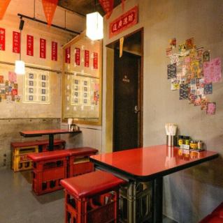 四角いテーブル