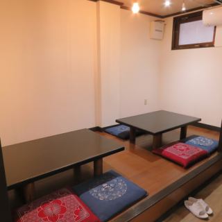 Perfect for all kinds of banquets with a fully equipped tatami room! We can host up to 10 people! Spend a relaxing time in this spacious space that can be used for company drinking parties, family meals, entertaining, etc. please.