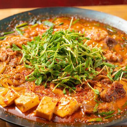 特色菜！山崎鐵鍋