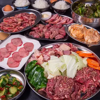 特選コース (120分飲み放題付き)7,700円(税込)