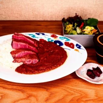 歐米牛肉豪華牛排咖哩