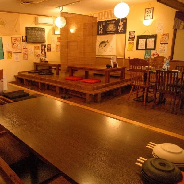 A banquet with digging can accommodate up to 20 people.The charter can be used by 30 to 50 people.We have various seat types such as counter seats, tatami mat seats, and digging seats.