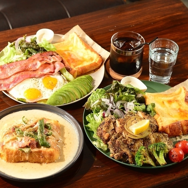 Creative French Toast in Okinawa クリエイティブフレンチトースト
