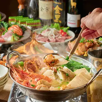 【SACHI Course】Enjoy premium horse sashimi & your choice of premium hot pot, 11 dishes + 2.5 hours of all-you-can-drink