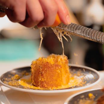 【当店名物】出汁にこだわった洋風おでんと逸品！