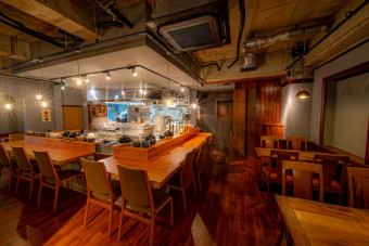 A 5-minute walk from the east exit of Higashi-Totsuka Station! You can rent out a special space full of live performances! Feel free to contact us for details!
