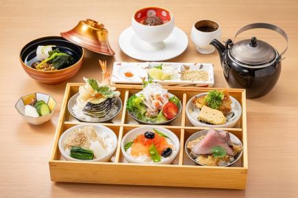 小碗禦膳【僅限10份】 *本商品不可預訂。