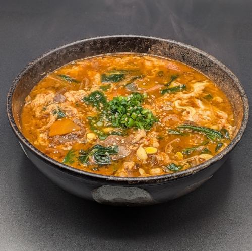 [辛] ユッケジャンクッパ