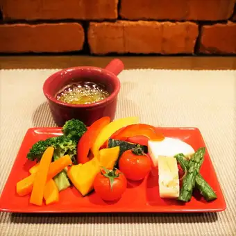 県産野菜のバーニャカウダ