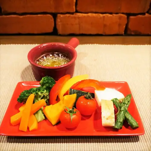 県産野菜のバーニャカウダ
