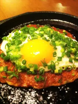 ねぎ焼き (キャベツの代わりにたっぷりネギを使った逸品)