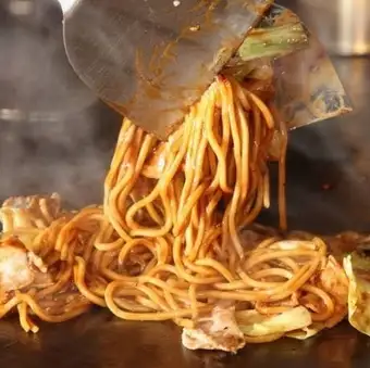 【やぽんの焼きそば】 ◆生太麺のソース焼きそば