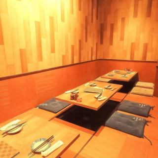 Popular small tatami room ♪ There are 3 tables for 4 people.Sake goes well ♪