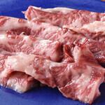 風味豊かなお肉を焼肉でいただ