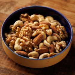 ミックスナッツ