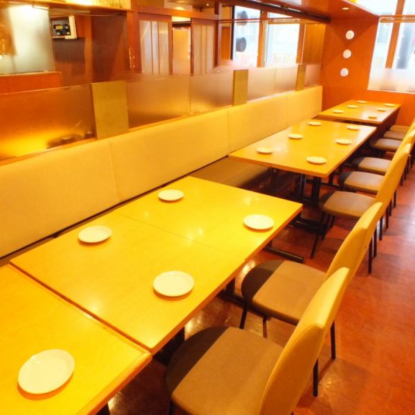 Up to 80 people can be chartered from seats for 2 people ♪ Recommended when you want to launch a circle or make a noise! Namba Dotonbori middle (opposite Don Quixote) ★ Location within 3 minutes walk from the station ◎ So secretary's stock will also rise !!