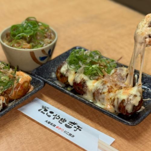 【居酒屋メニュー1】たこ焼き、串かつ