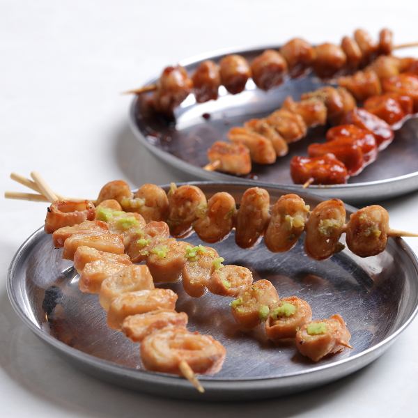 香ばしく焼き上げたぷりっと食感の名物シロコロ