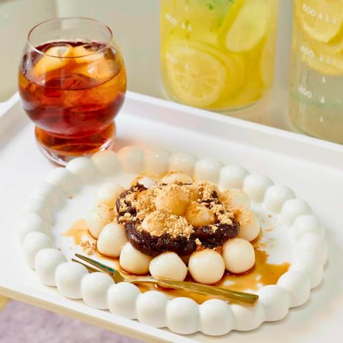 黒蜜のお月見団子