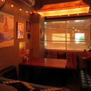 ゆったりとお過ごしいただけるソファー席もございます！女子会利用にもぴったり♪