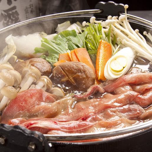 ■Luxurious marbled domestic beef sukiyaki + all-you-can-eat and all-you-can-drink 4,820 yen♪ Leave the sukiyaki to us at the izakaya in Monzennakacho◎