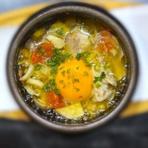 오일 아히조 : 닭고기 & 노른자