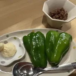 ピーマンの肉詰め