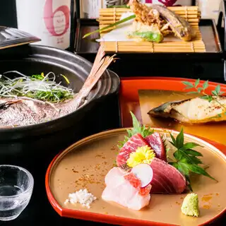【3時間飲み放題】鮎の塩焼きと選べる土鍋ご飯を堪能する豪華鮮魚コース8,000円♪