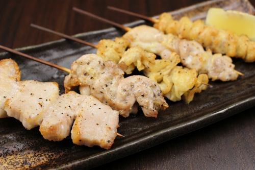 Assortment of 5 kinds of grilled skewers