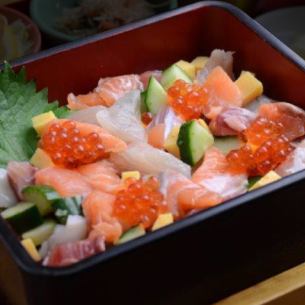 Seafood Chirashi-ju (vinegared rice)