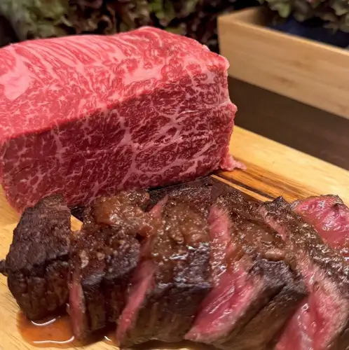 国産牛モモステーキ