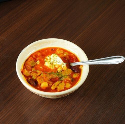 ホルモントマト煮込み