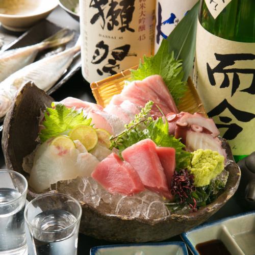 We are particular about sake.A convincing assortment of sake and shochu!