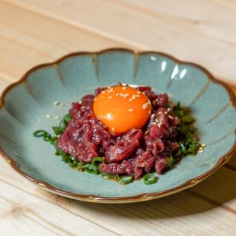 桜肉ユッケ