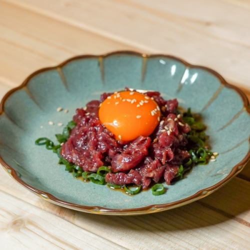 桜肉ユッケ
