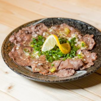 居酒屋の葱タン塩