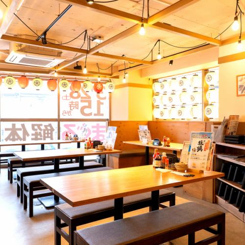 足を伸ばしてリラックス出来る座敷席もご用意！各種宴会に◎