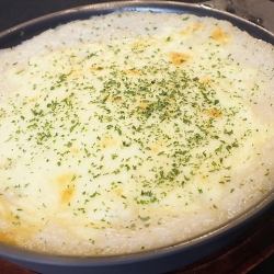 山芋のチーズ鉄板焼き