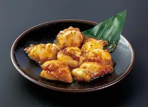 王様ホルモン(たれ・旨辛)　各